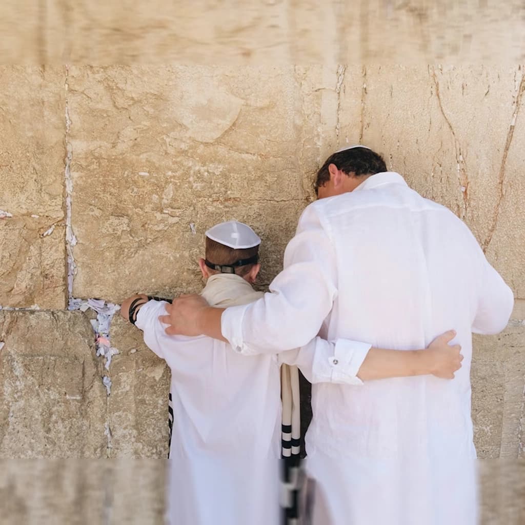 background of לוויה, קבורה ובית הקברות